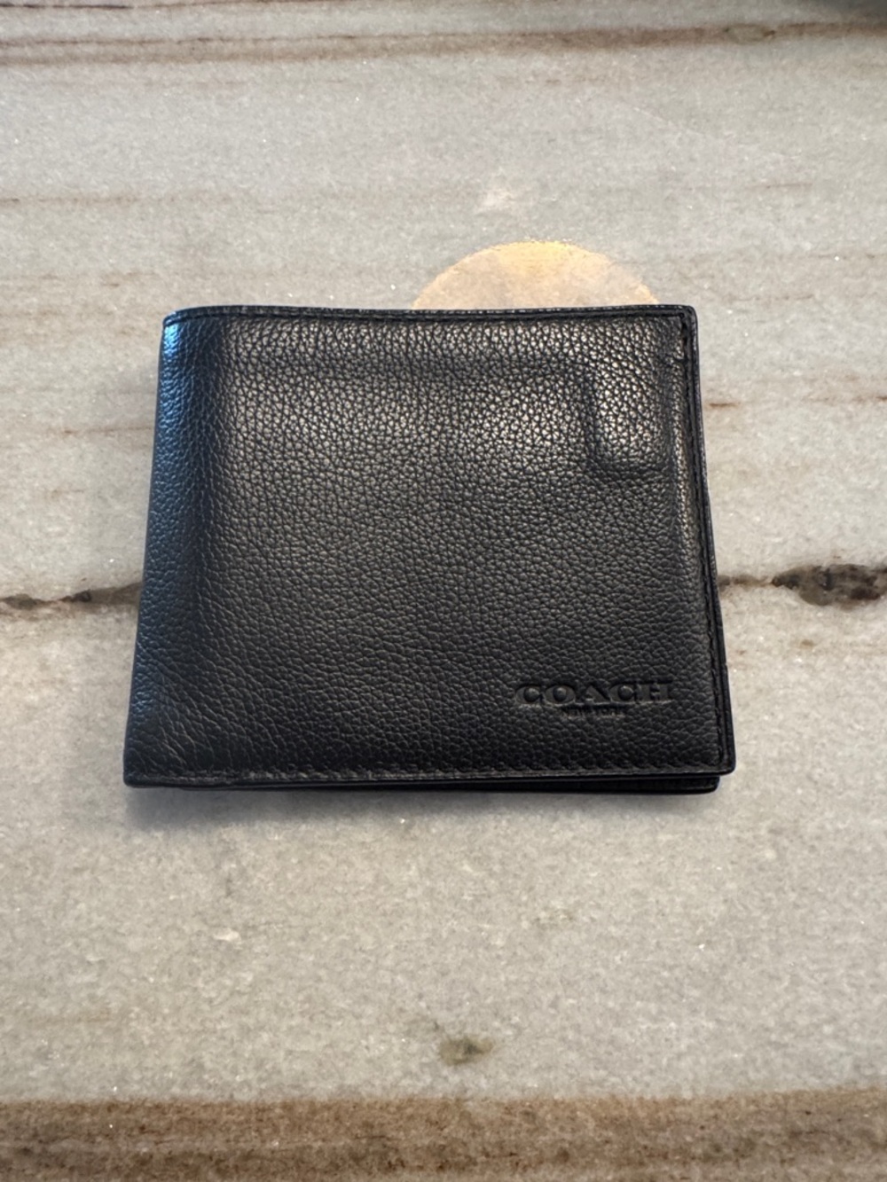 Coach Pebbled Black Leather Men Wallet EUC